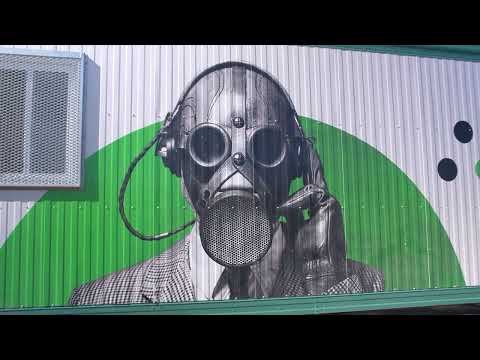 Fabrication d'une roulotte de décontamination amiante par Demospec — timelapse